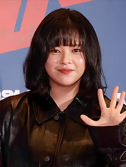 Jeongyeon profile photo