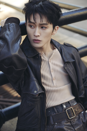What do you think about Mark, formerly of NCT, may be eyeing US solo career?