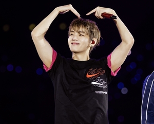 What do you think about BTS’ V reveals yearslong hearing difficulties?